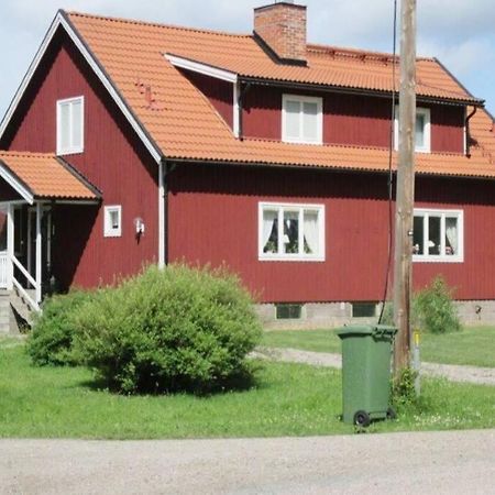 Villa Egen Laegenhet I 2-Familjshus Pa Landet. Tierp Exterior foto